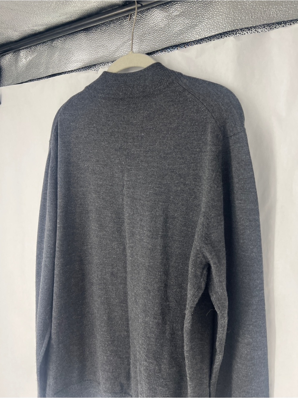 Parisian Works Men's Dark Charcoal 100% Fine Merino Wool Sweater - Picture 3 of 10